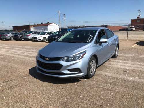 2018 Chevrolet Cruze FWD 4DR Sedan 99,845 Miles T0324 — photo 1