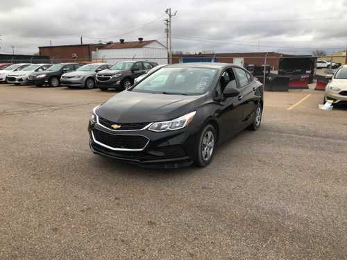 TOW OUT 2018 Chevrolet Cruze FWD 4DR Sedan 95,199 Miles S9274 — photo 1